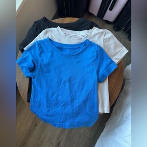 Seamless Cropped T-Shirt Trio - Blue, Black, White
